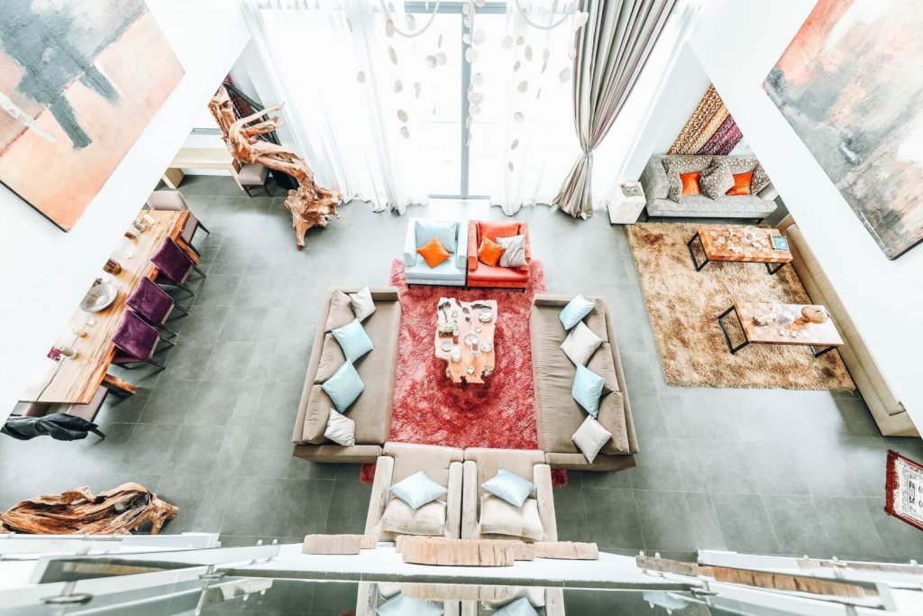 A CASA CON STILE: Nuova verve per la casa delle vacanze? Ecco i consigli di Paola Marella | Facile Ristrutturare
