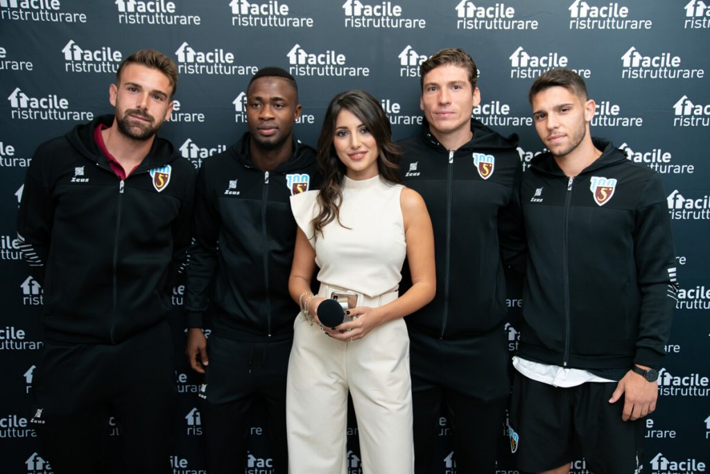 Scendi in campo con Facile Ristrutturare e partecipa all’inaugurazione dello Store di Salerno insieme all’ U.S. Salernitana 1919! | Facile Ristrutturare