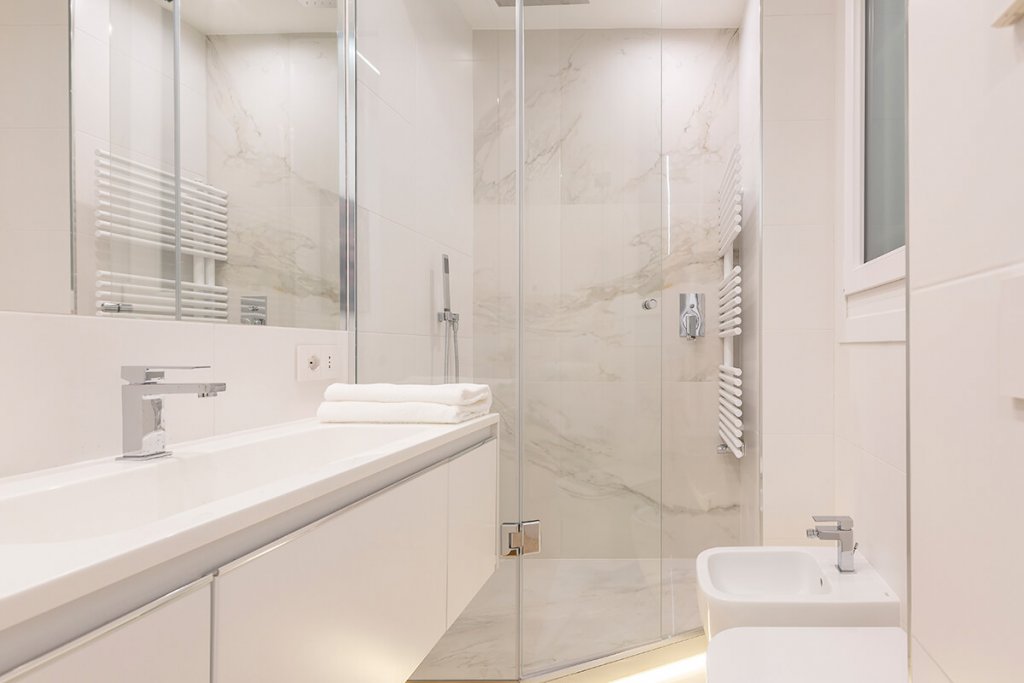 bagno minimalista consigli