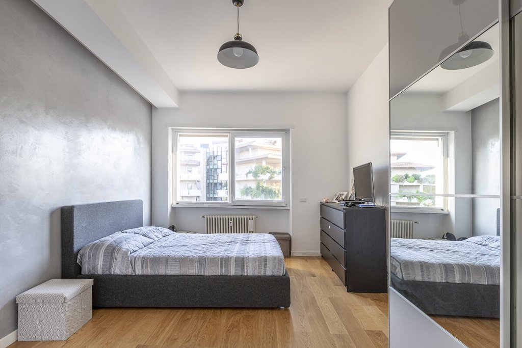 Ristrutturazione appartamento classico moderno Roma Piramide