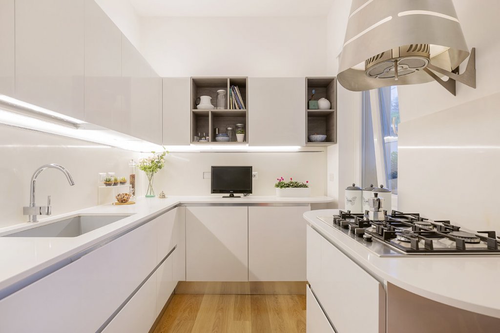 Ristrutturazione appartamento classico moderno Roma Piramide