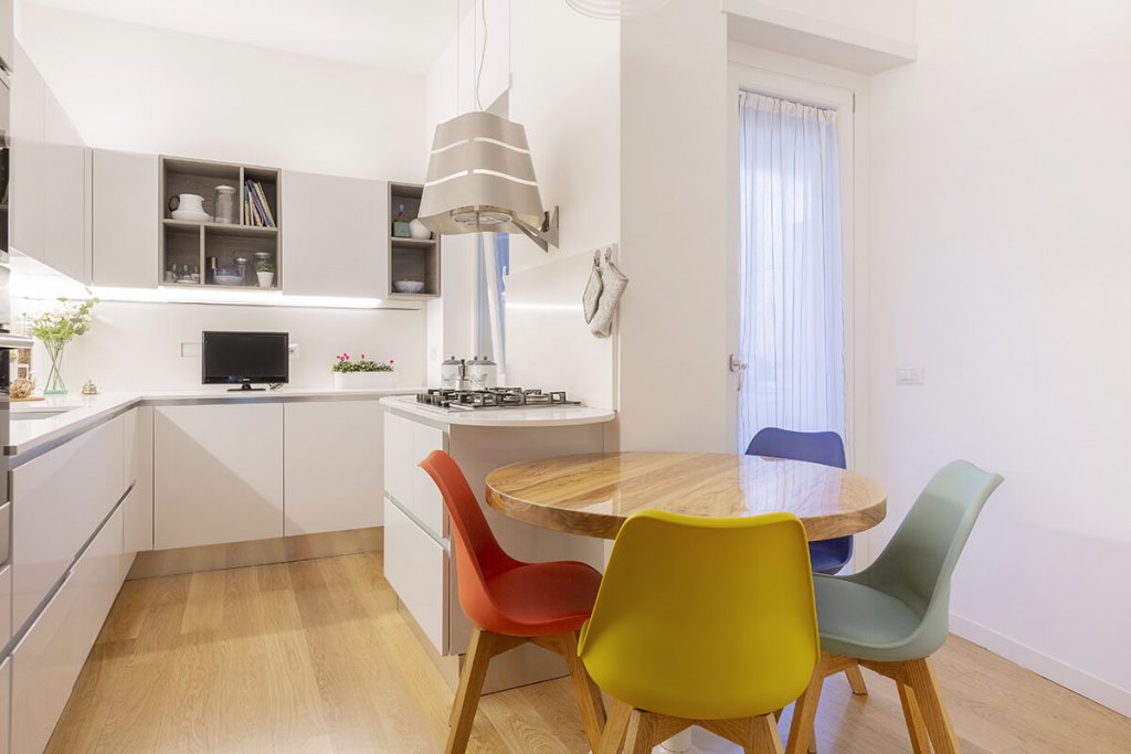 Ristrutturazione appartamento classico moderno Roma Piramide