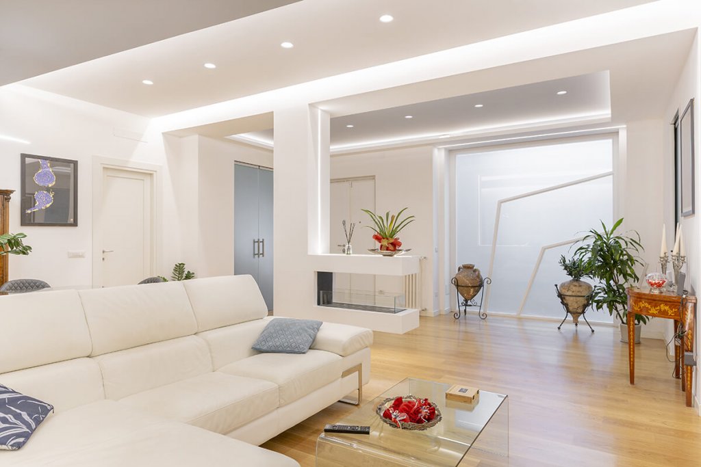 Ristrutturazione appartamento classico moderno Roma Piramide