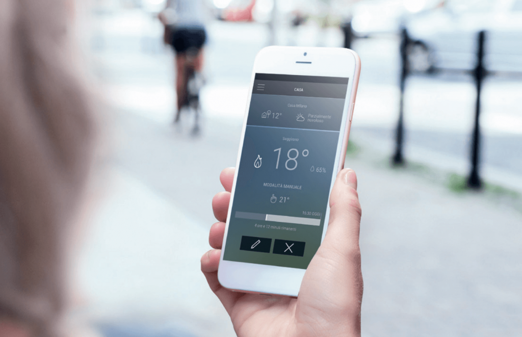 Controllare la tua smart home da un App sul cellulare