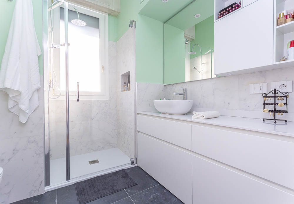 Tendenze Bagno: gli #ATIPS di Alberto Vanin | Facile Ristrutturare Il bagno realizzato a casa di Camihawke e Amione da Vanin