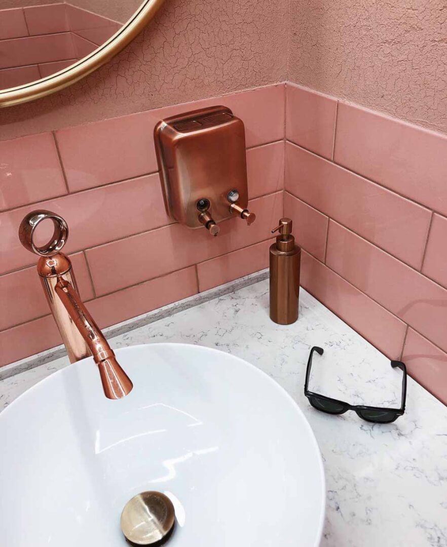 Tendenze Bagno: gli #ATIPS di Alberto Vanin | Facile Ristrutturare Abbinamento degli accessori e dei complementi d'arredo in un bagno moderno