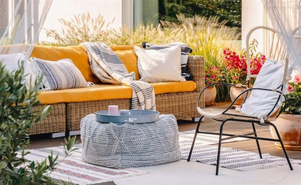 Apri la finestra alla primavera: i consigli per arredare il balcone | Facile Ristrutturare Apri la finestra alla primavera: i consigli per arredare il balcone