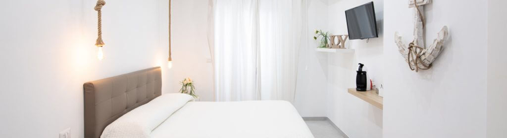Camera da letto matrimoniale bed and breakfast.