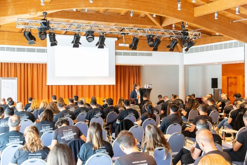 High Performance Team: formazione e aggiornamento insieme alla Renovars Academy per i professionisti del Gruppo | Facile Ristrutturare Evento di Facile Ristrutturare con Sergio Borra.