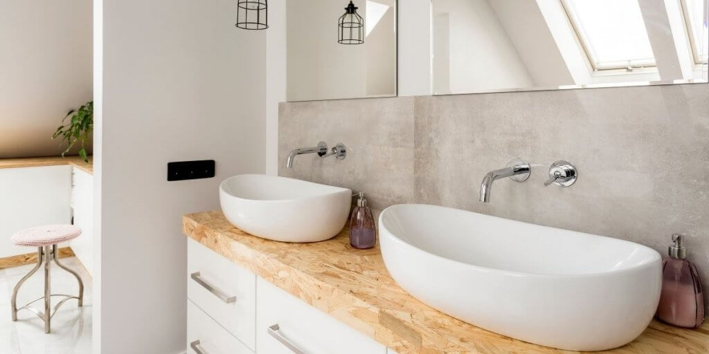 Bonus bagno 2022: tutto quello che c’è da sapere | Facile Ristrutturare Bagno moderno con doppio lavandino ovale.
