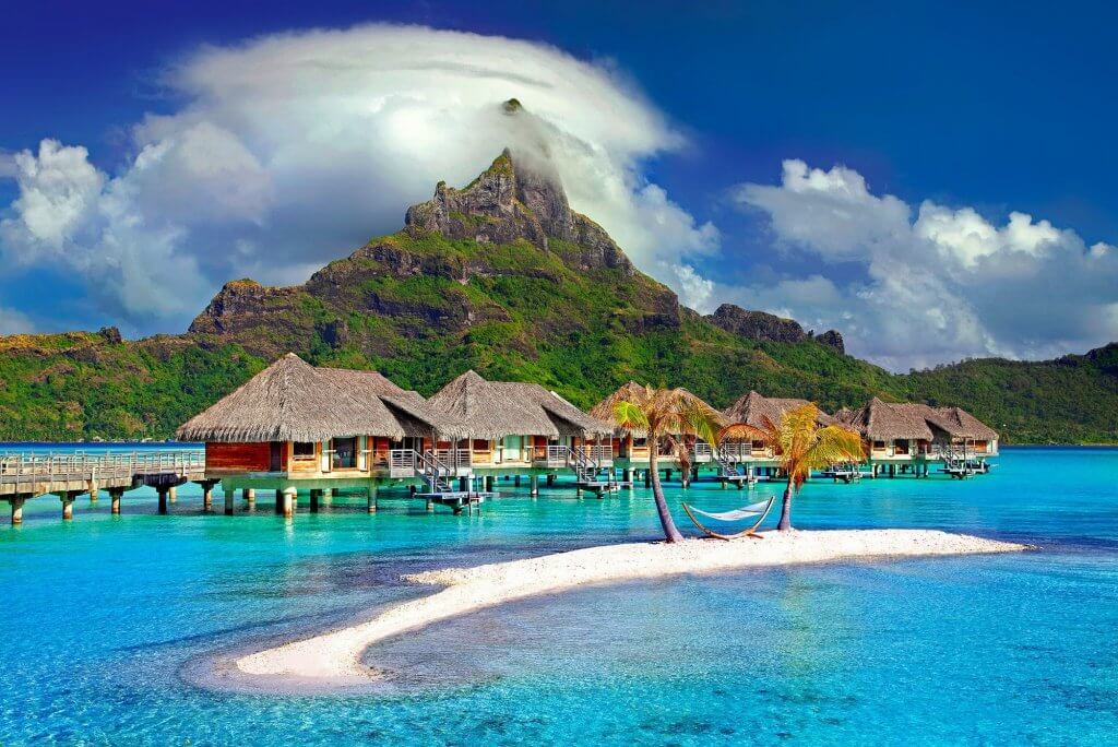 Paese che vai casa che trovi: consigli e curiosità per portare il mondo in casa! | Facile Ristrutturare palafitte polinesia mare e isola