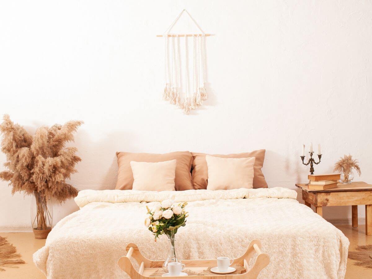 Arredare la camera da letto in stile Feng Shui | Facile Ristrutturare Arredamento Feng Shui camera da letto colori tenui e legno