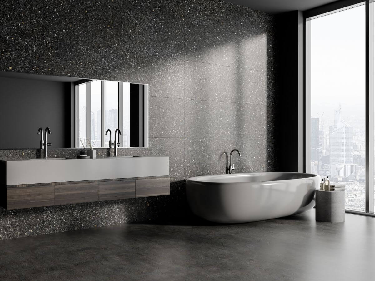 Bagno nero di design con seminato veneziano