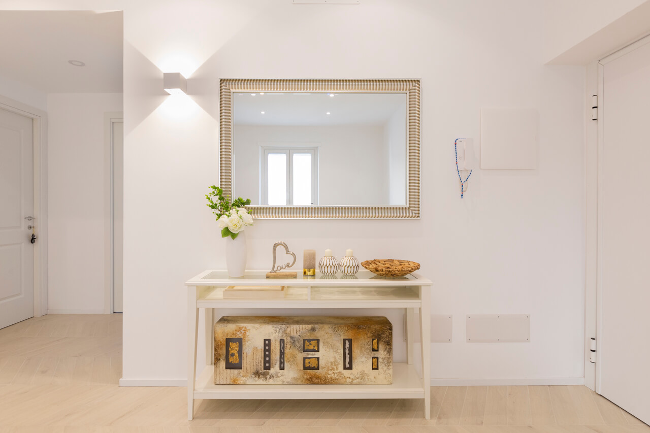 ingresso in stile nordico ed elegante