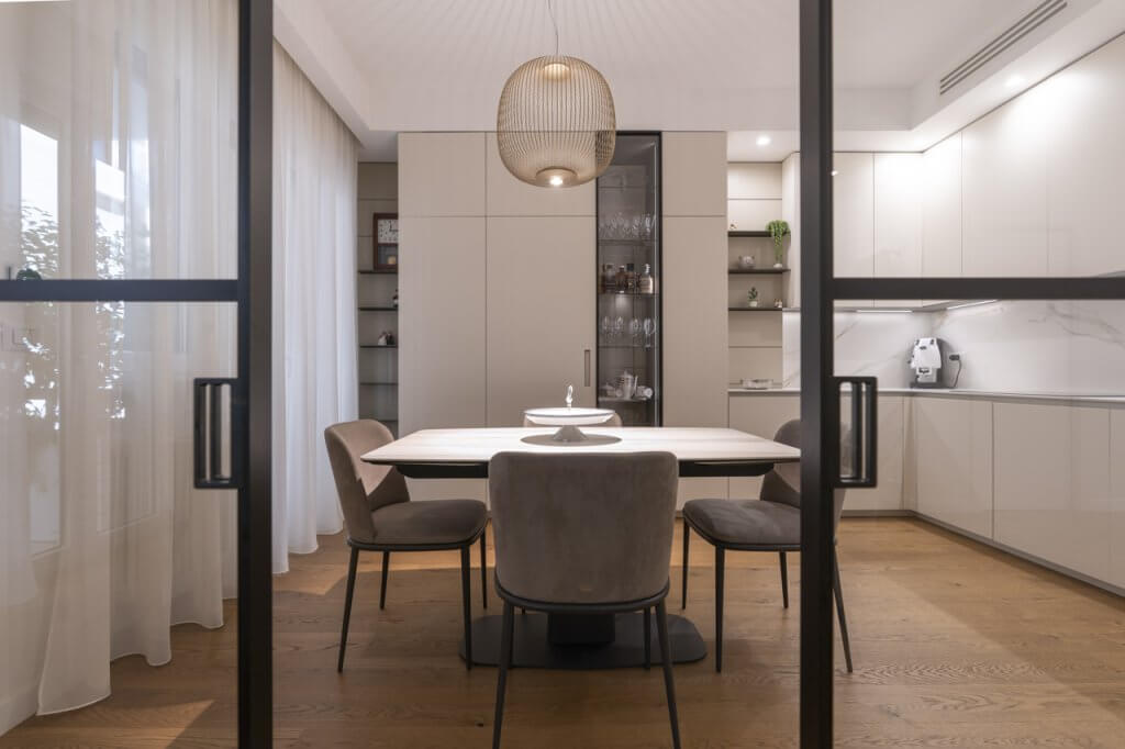 Ristrutturazione Lecce, Cucina arredata