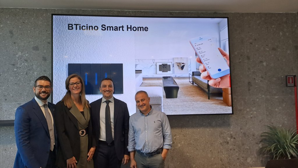 Giornata di formazione teorico-pratica presso lo Showroom con BTicino | Facile Ristrutturare