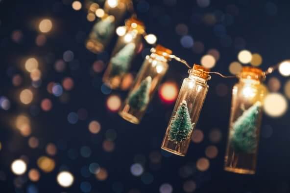 Come addobbare casa per Natale, idee e tendenze 2023 | Facile Ristrutturare Come addobbare casa natale luci led