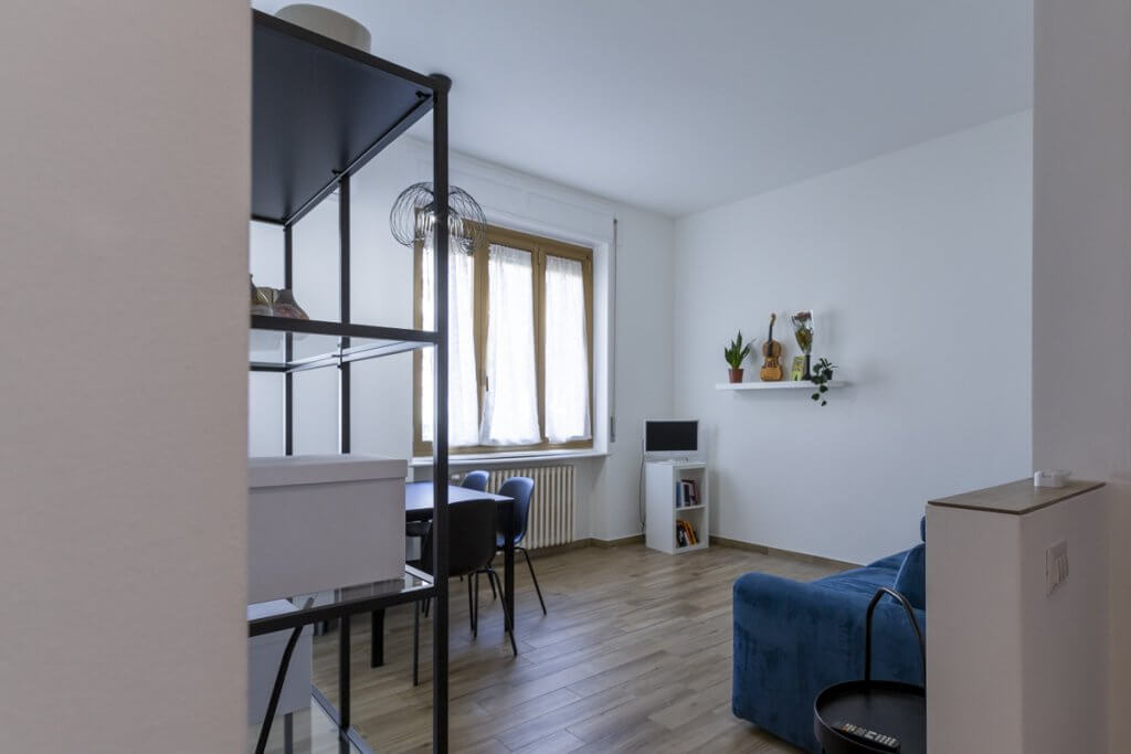 Open space moderno soggiorno cucina